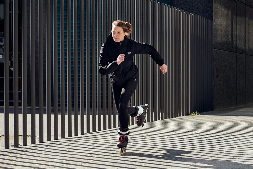 perder peso y ponerte en forma en patines